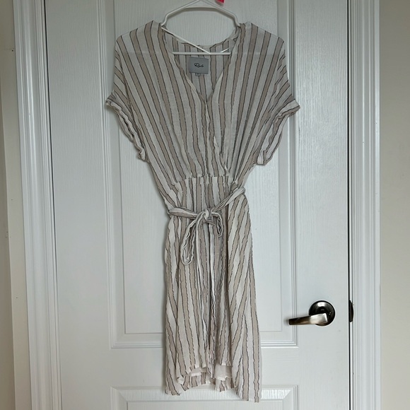 (SOLD) - Picture 4 of 4